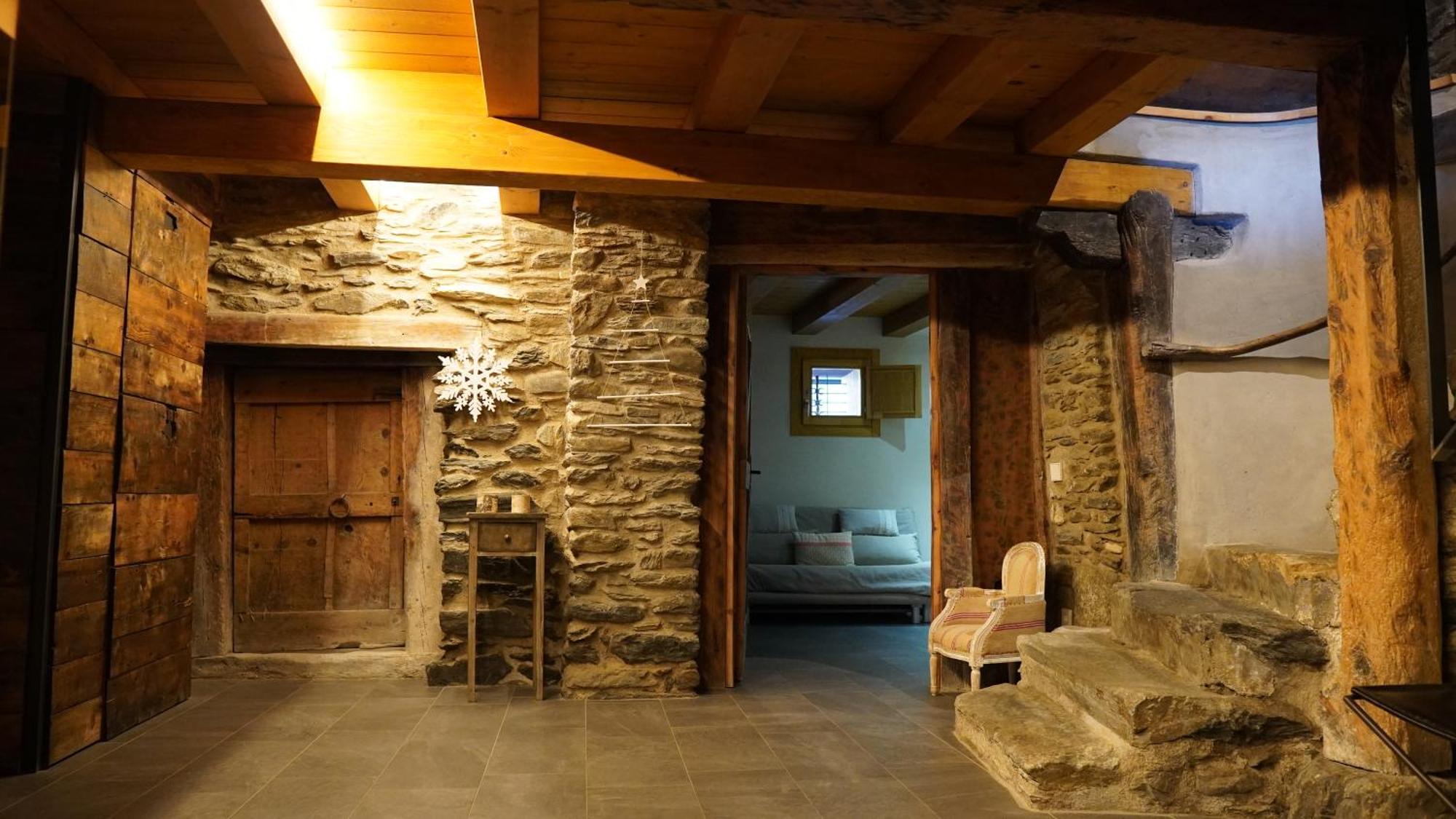 Cal Batlle Casa Rural La Cortinada Exterior photo